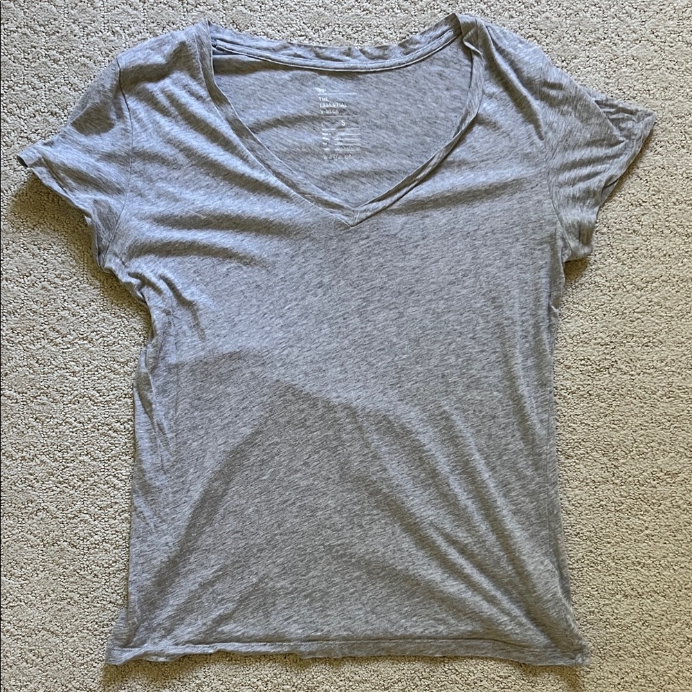 GAP Light Gray V-Neck Short Sleeve Tee